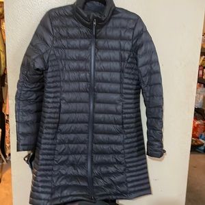 3/4 coat good condition dawn charcoal color